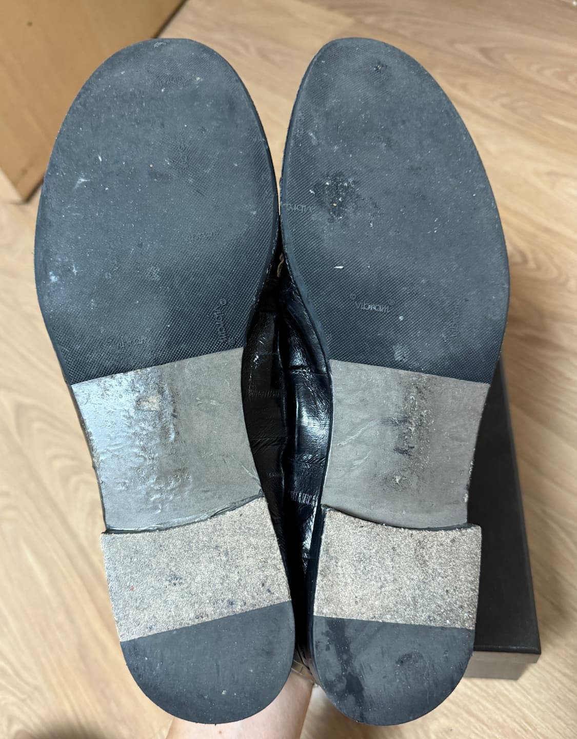 더로우 eel soft loafer 43.5사이즈
The row 상품이미지5