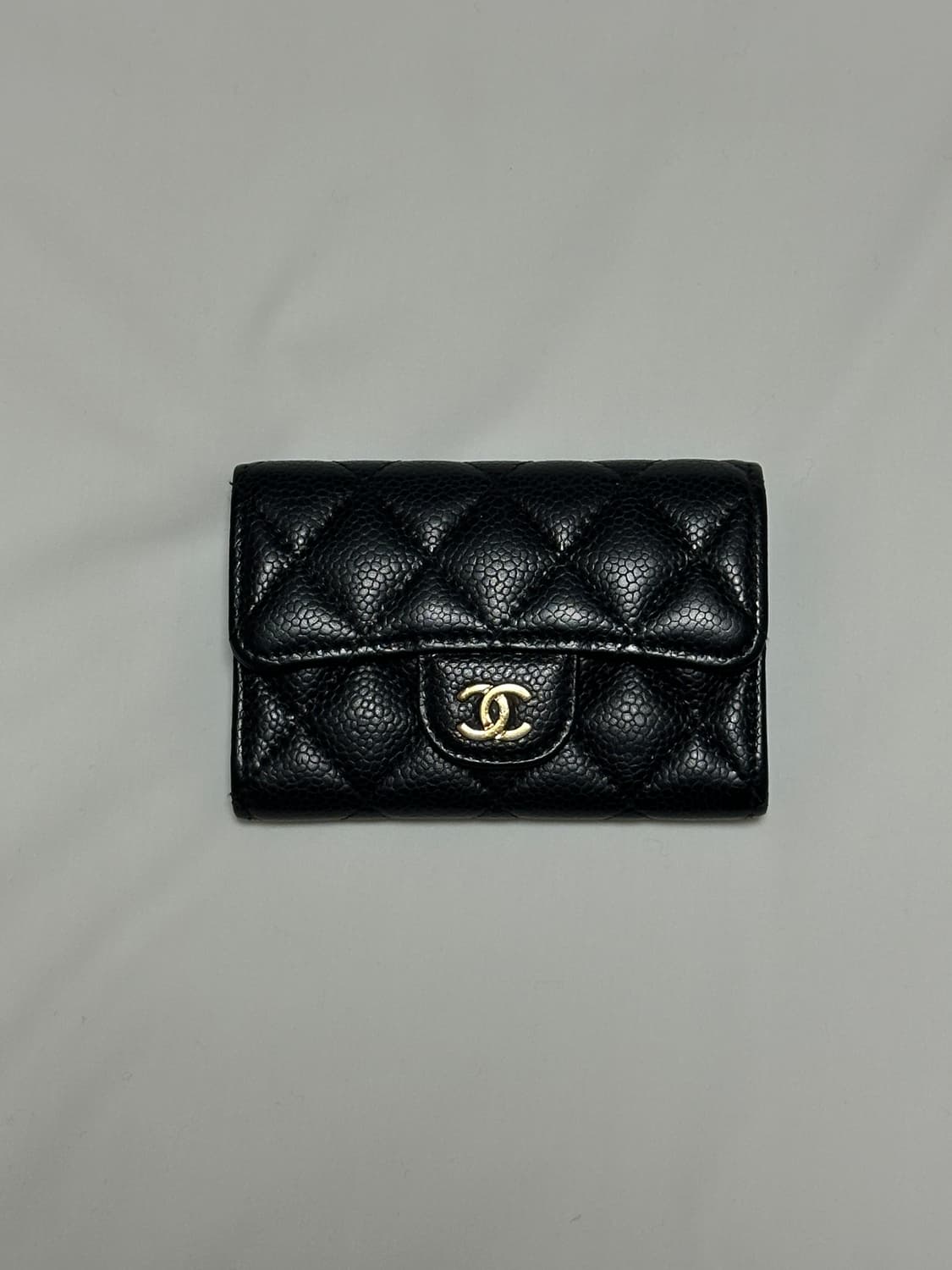 샤넬 캐비어 카드지갑 금장로고 상품이미지1