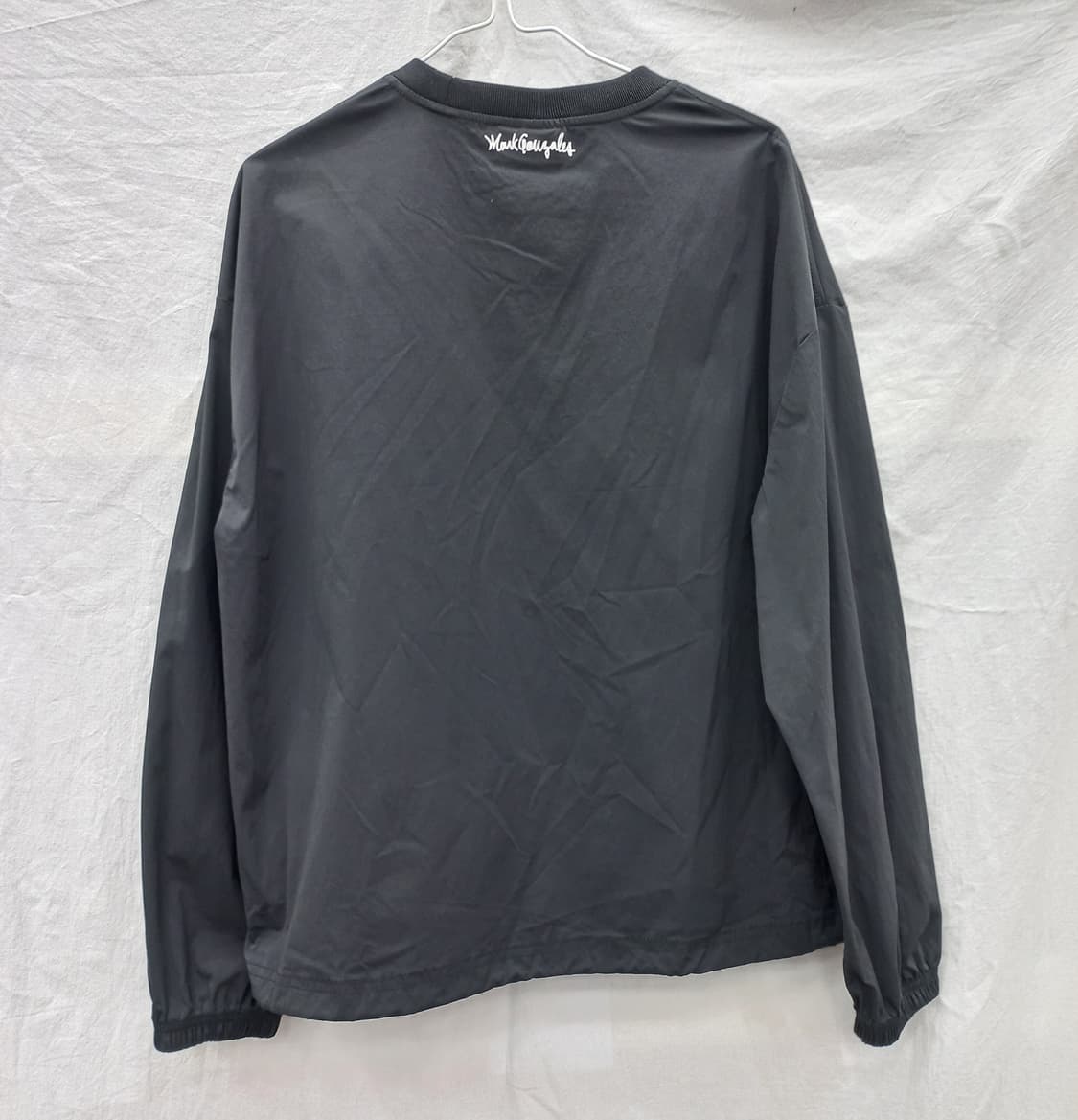 마크 곤잘레스 블랙 나일론 남자 맨투맨 (오버핏 S 95) 상품이미지3