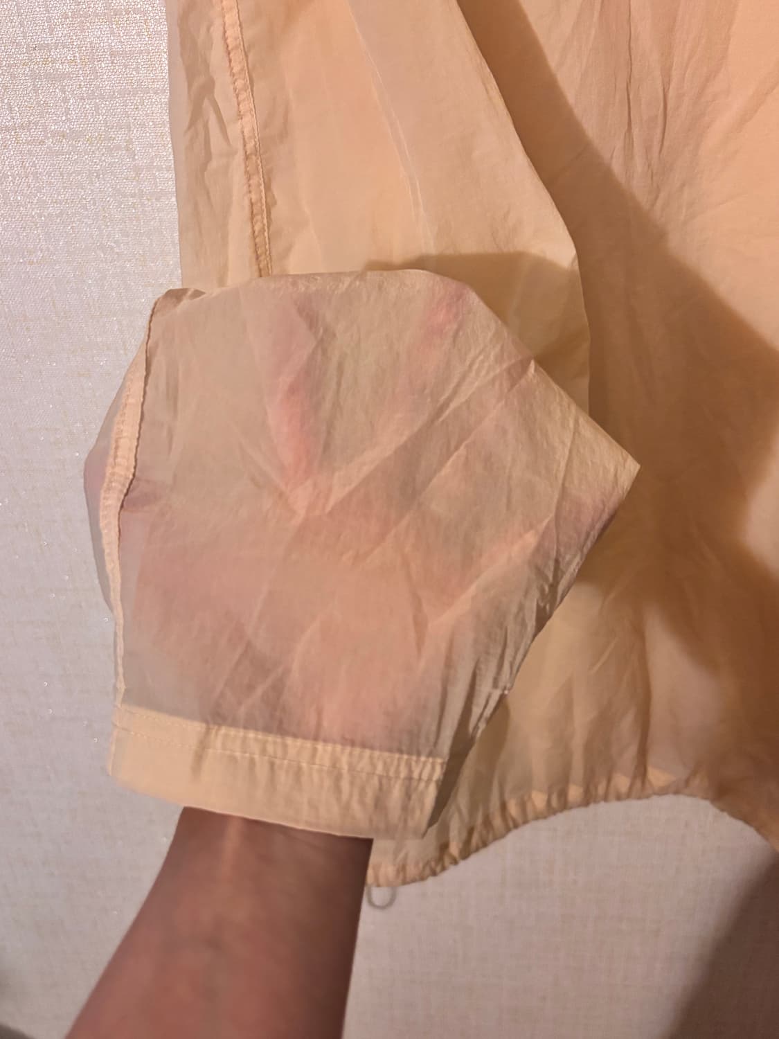 Amomento beige anorak blouse 상품이미지3
