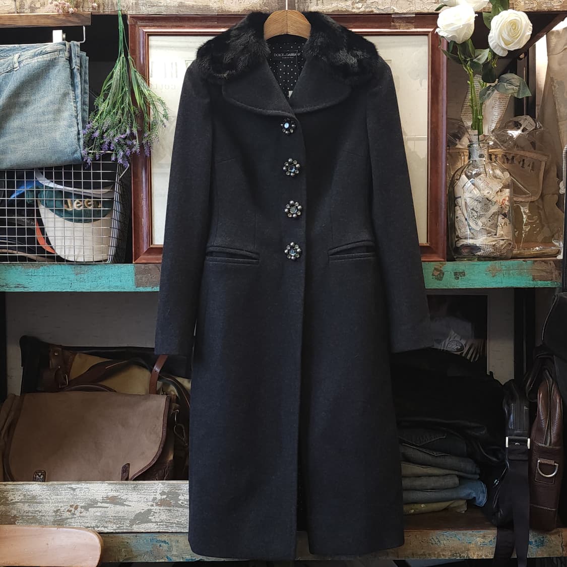 돌체앤가바나 울코트 밍크퍼 쥬얼리 버튼 버진울 코트 38 상품이미지1