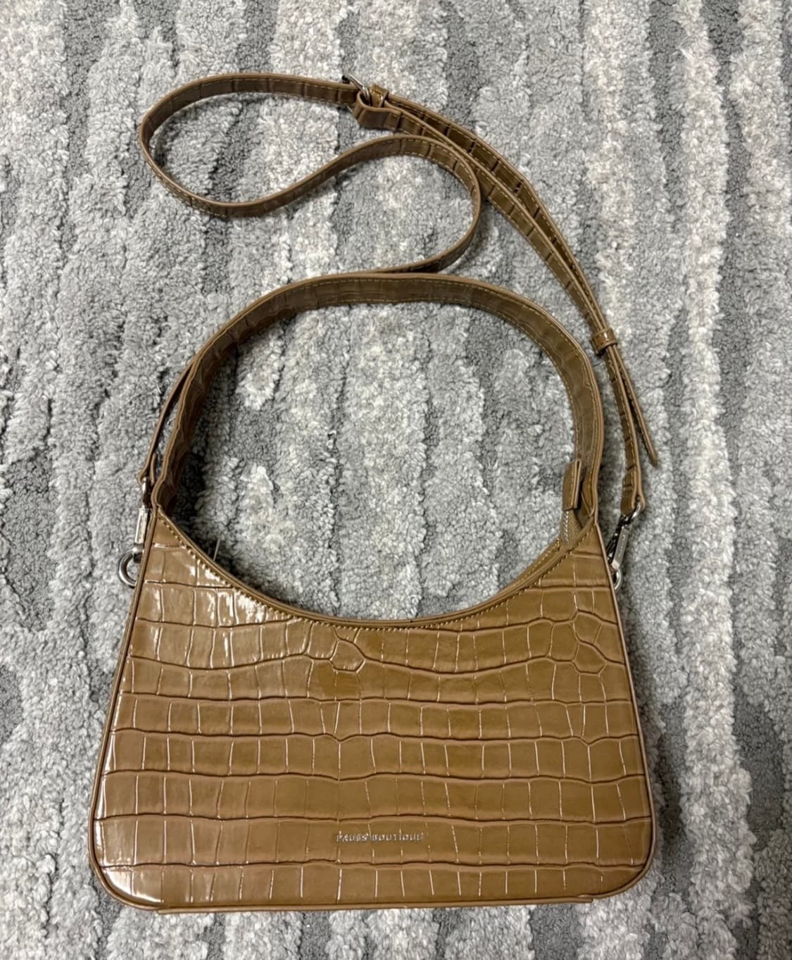 [폴스부띠끄] 헤이즐 숄더 크로스백 팝니다 상품이미지2