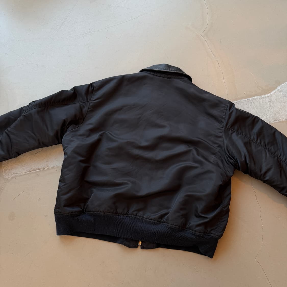 알파 인더스트리 cwu-45 플라이트 자켓 상품이미지6