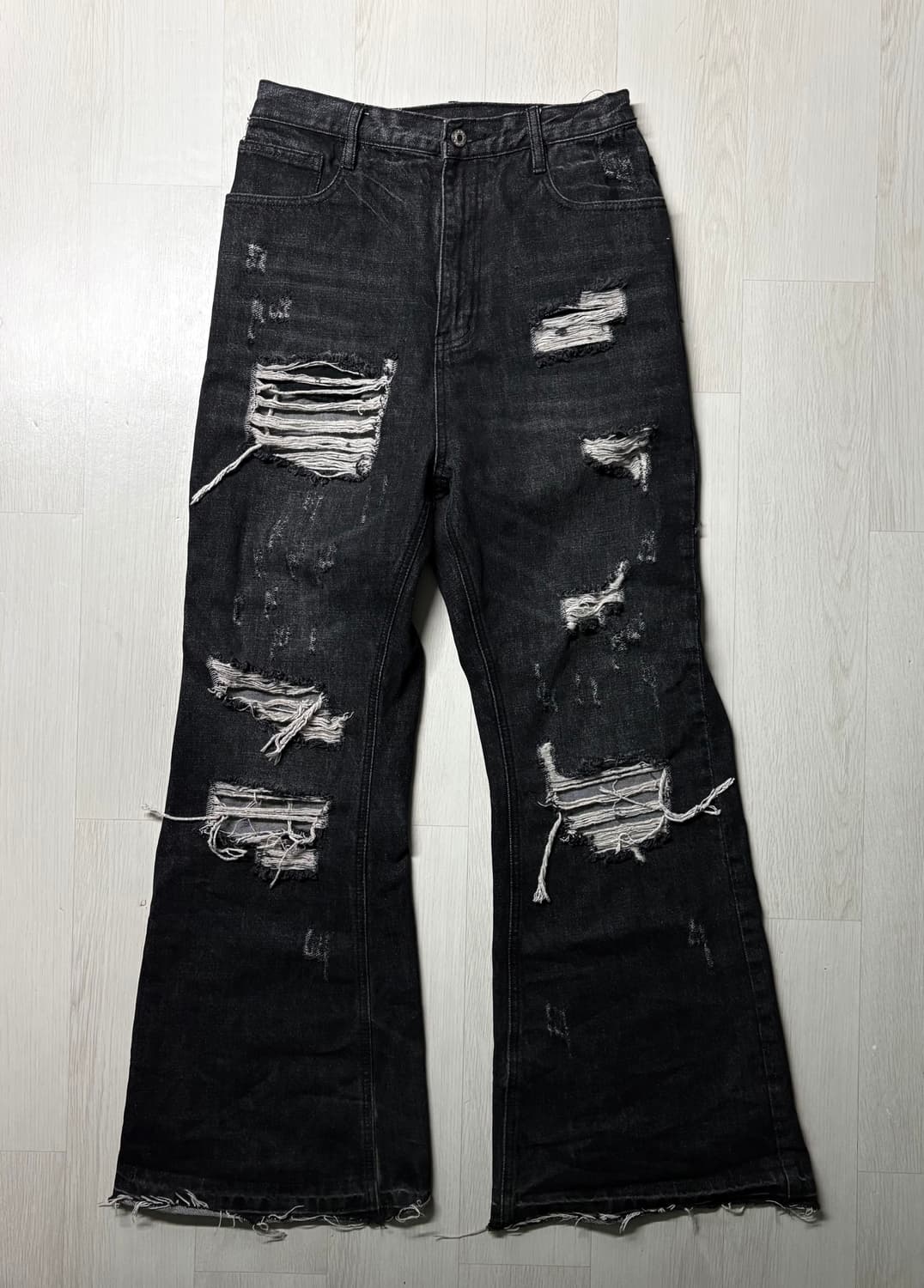 블랙 데미지 데님 팬츠 상품이미지1