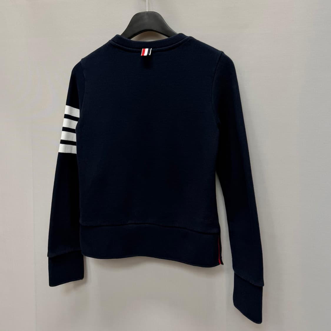 톰브라운 사선완장 맨투맨 (44)  상품이미지5