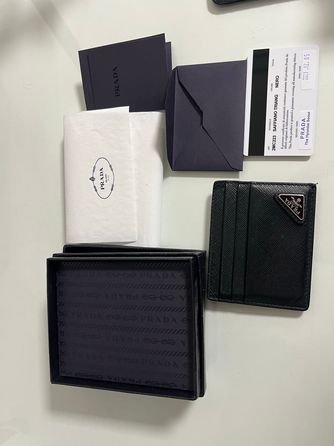 판매)프라다 사피아노 카드지갑 블랙색상 상품이미지2