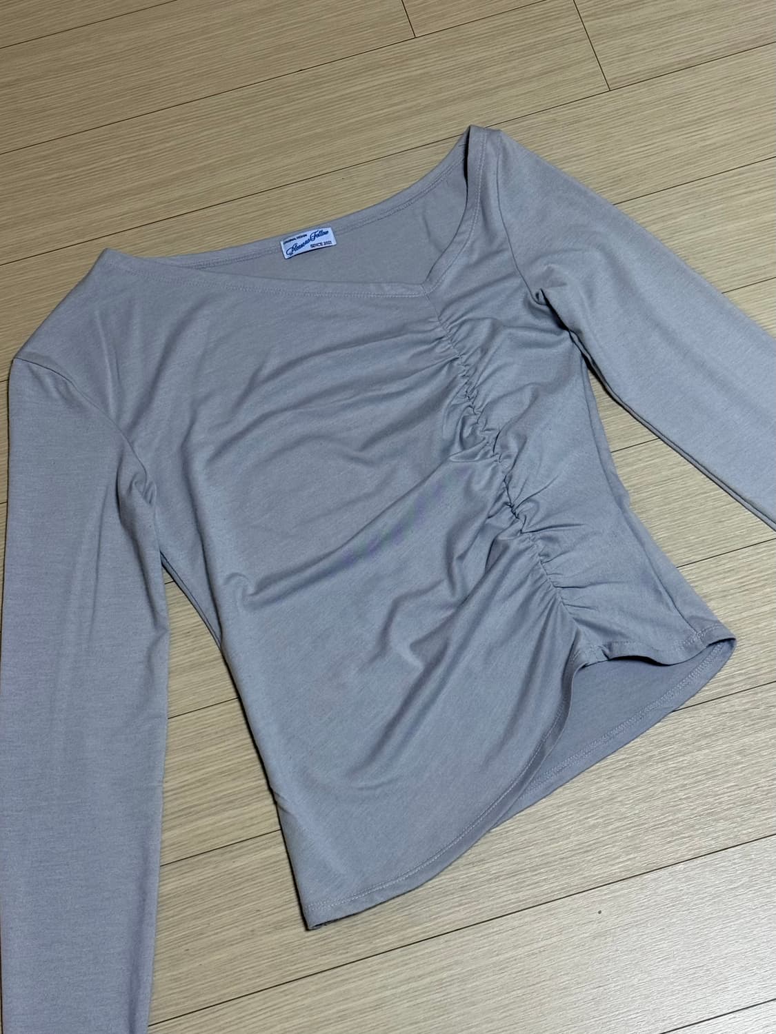 플리즈노팔로우 플노팔 언발 셔링 롱슬리브 탑 상품이미지4