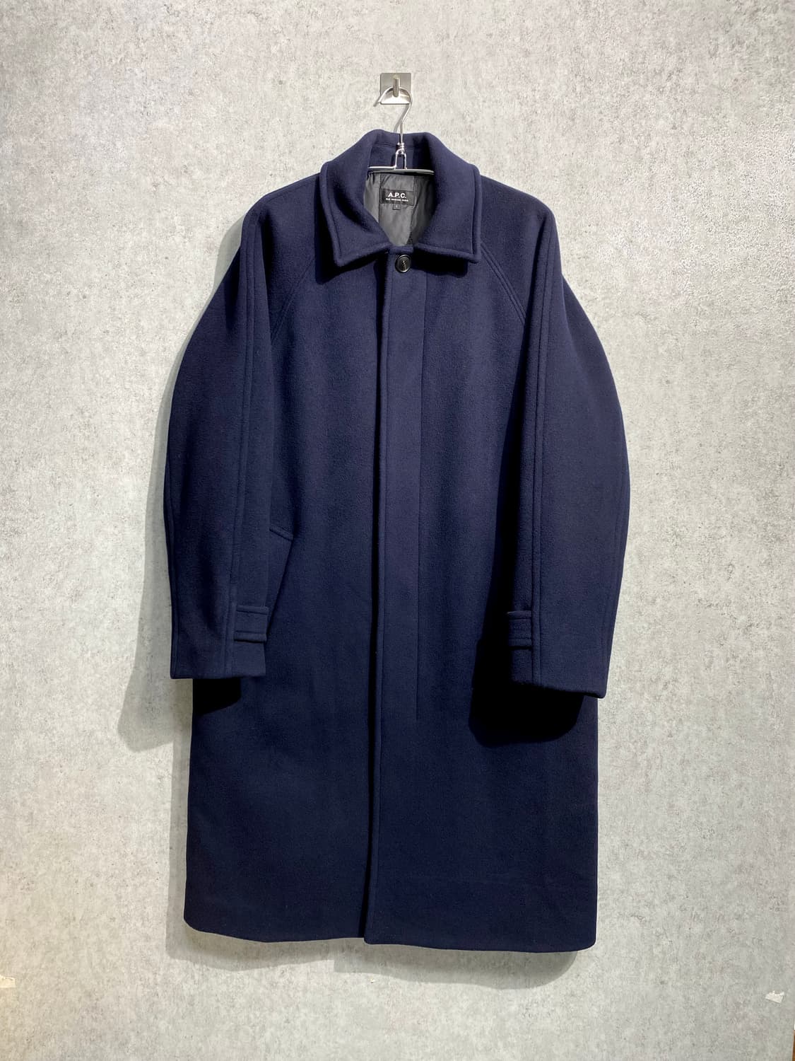 [L] A.P.C 아페쎄 네이비 울 발마칸 코트 상품이미지5