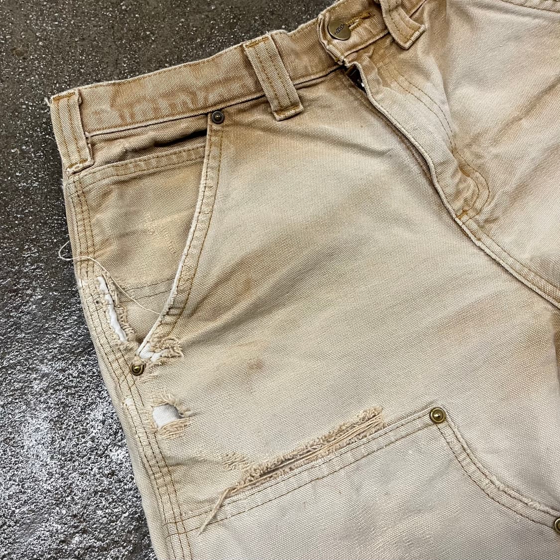 Carhartt 데미지 더블니 팬츠 (30“) 상품이미지3