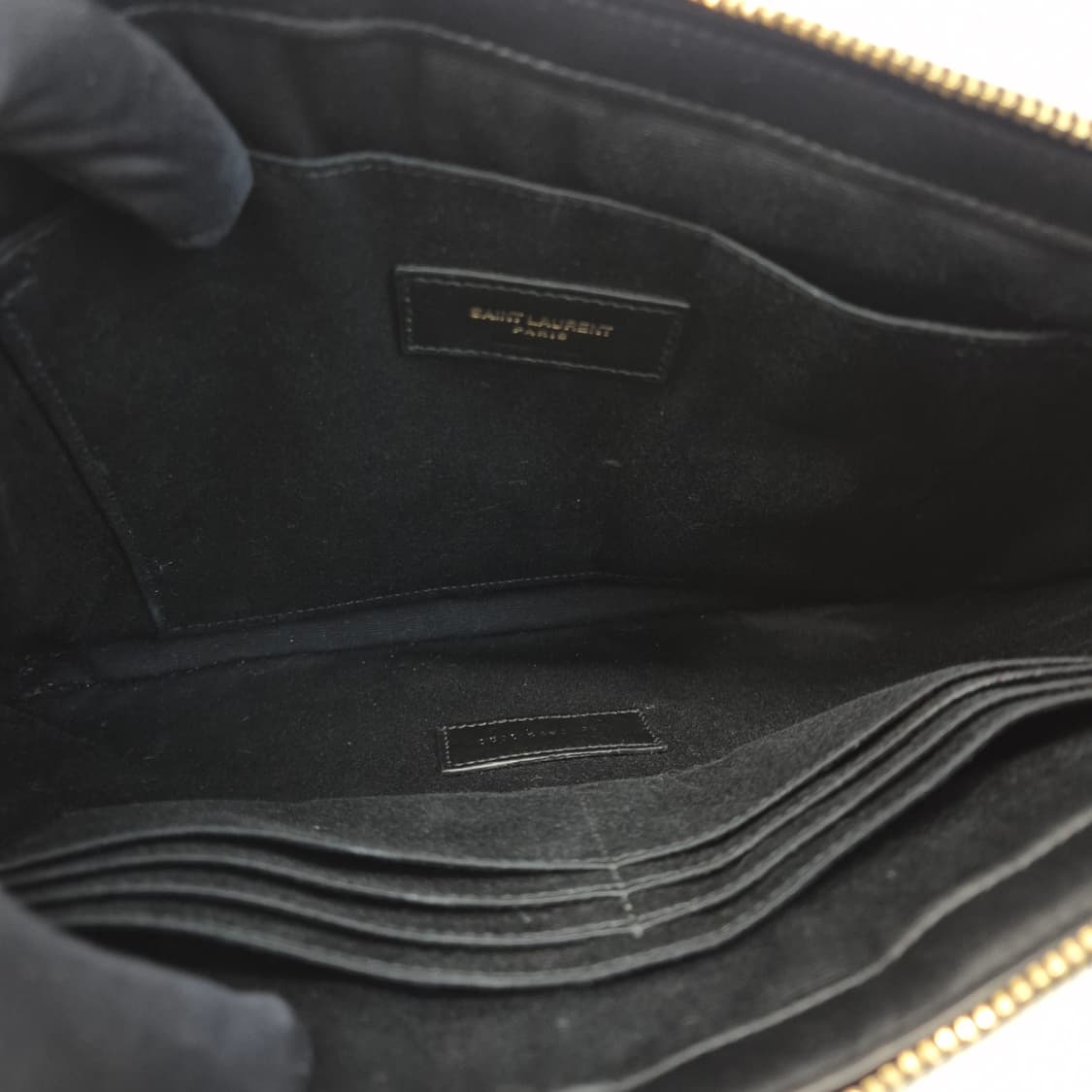 생로랑 모노그램 마틀라세 클러치백 블랙 (559193) 상품이미지9