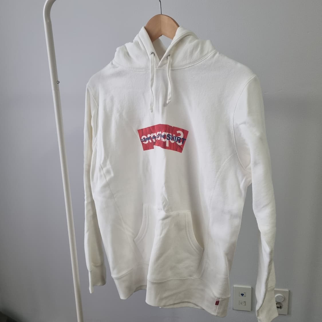 슈프림 꼼데가르송 박스로고 후드 화이트 M사이즈 상품이미지1