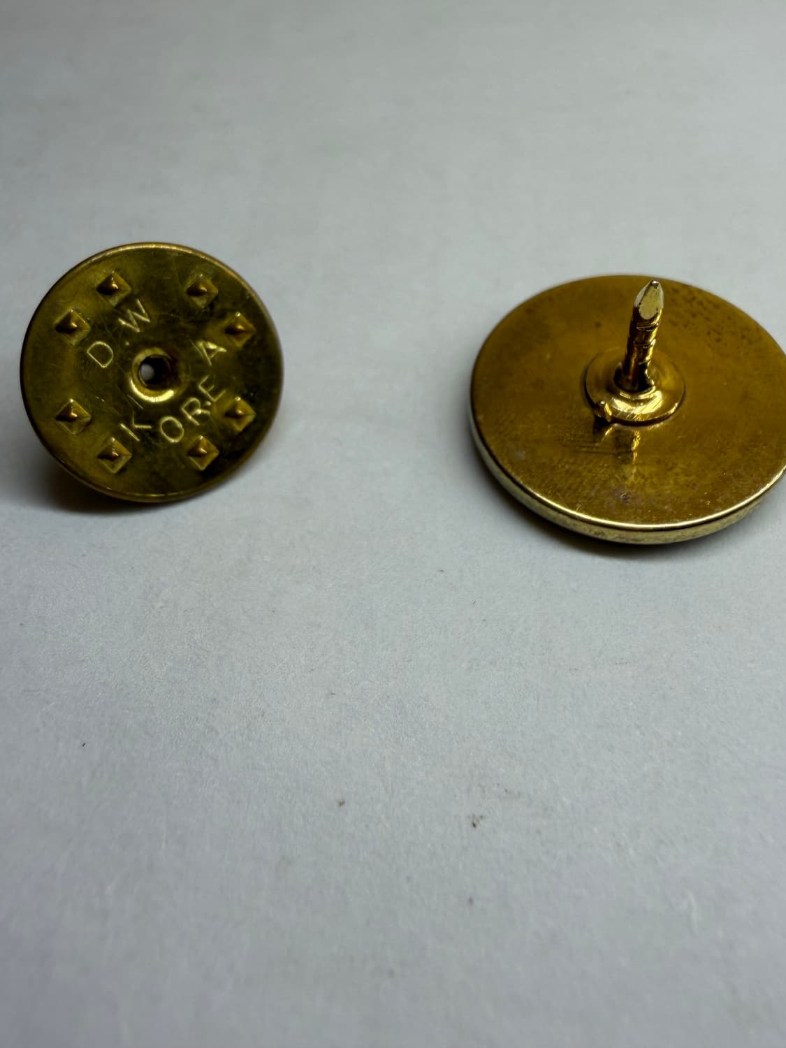 피스마이너스원 데이지 핀 뱃지 (단품) 상품이미지6