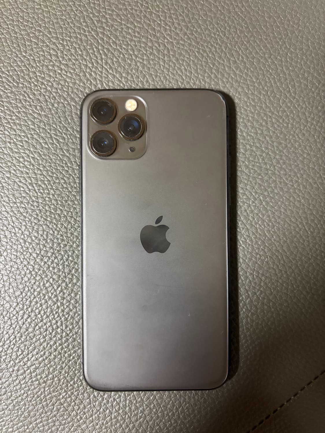 아이폰 11pro 스페이스 그레이 64GB 상품이미지2