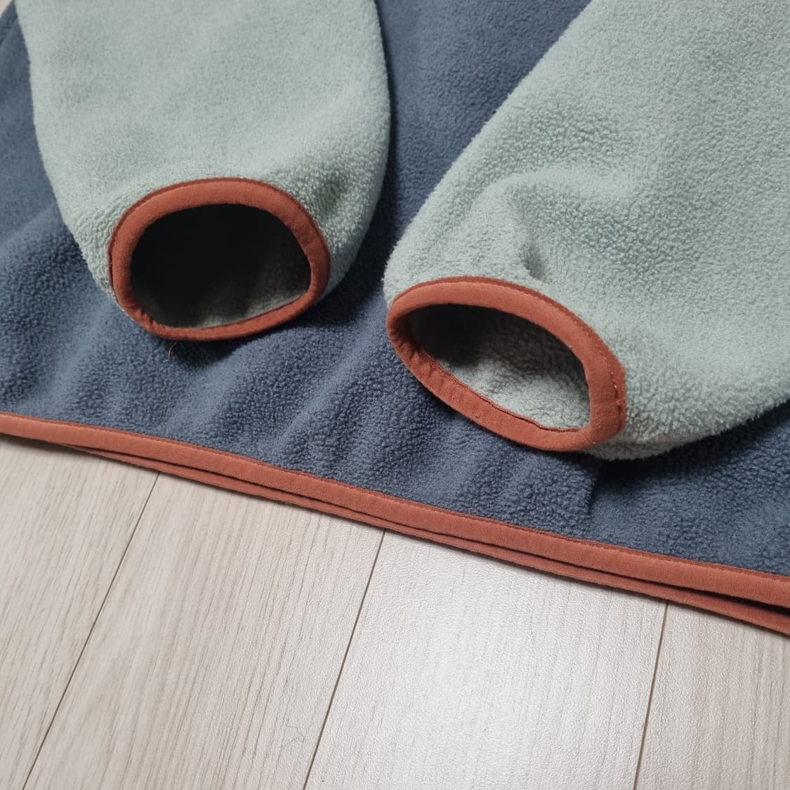 L사이즈) 파타고니아 신칠라 투톤  후리스 스냅티 라이트웨이트 상품이미지6