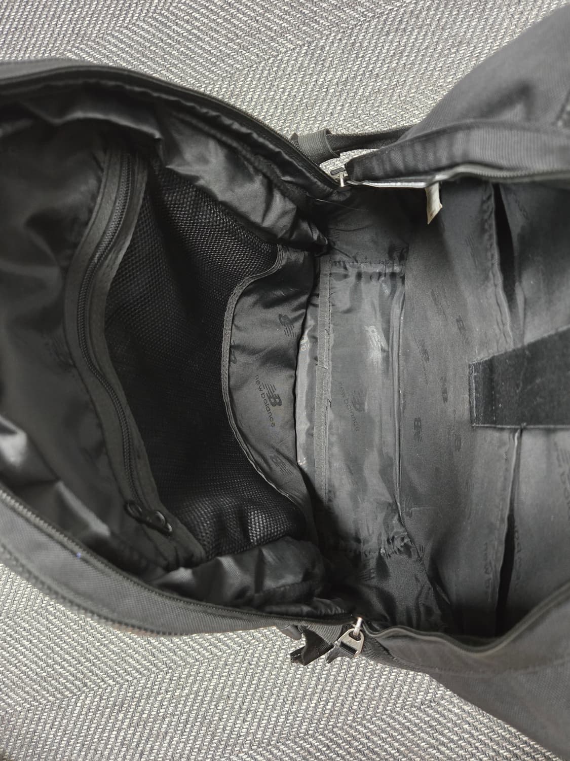 뉴발란스 공용 블랙 백팩 가방 상품이미지8
