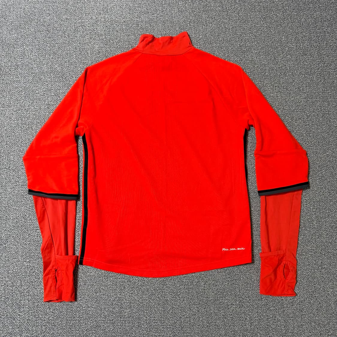 [정가 20만원] 바이에른 뮌헨 트레이닝 탑 100 상품이미지4