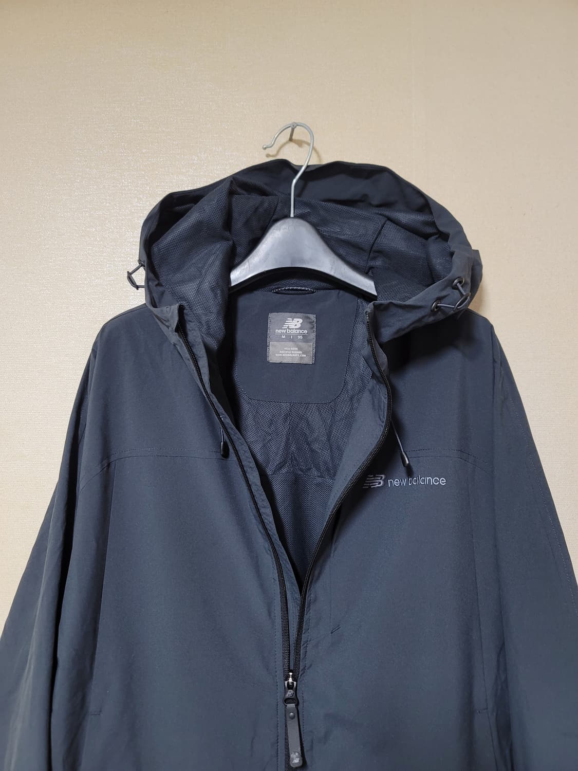 뉴발란스 웜업 자켓(바람막이) 상품이미지2