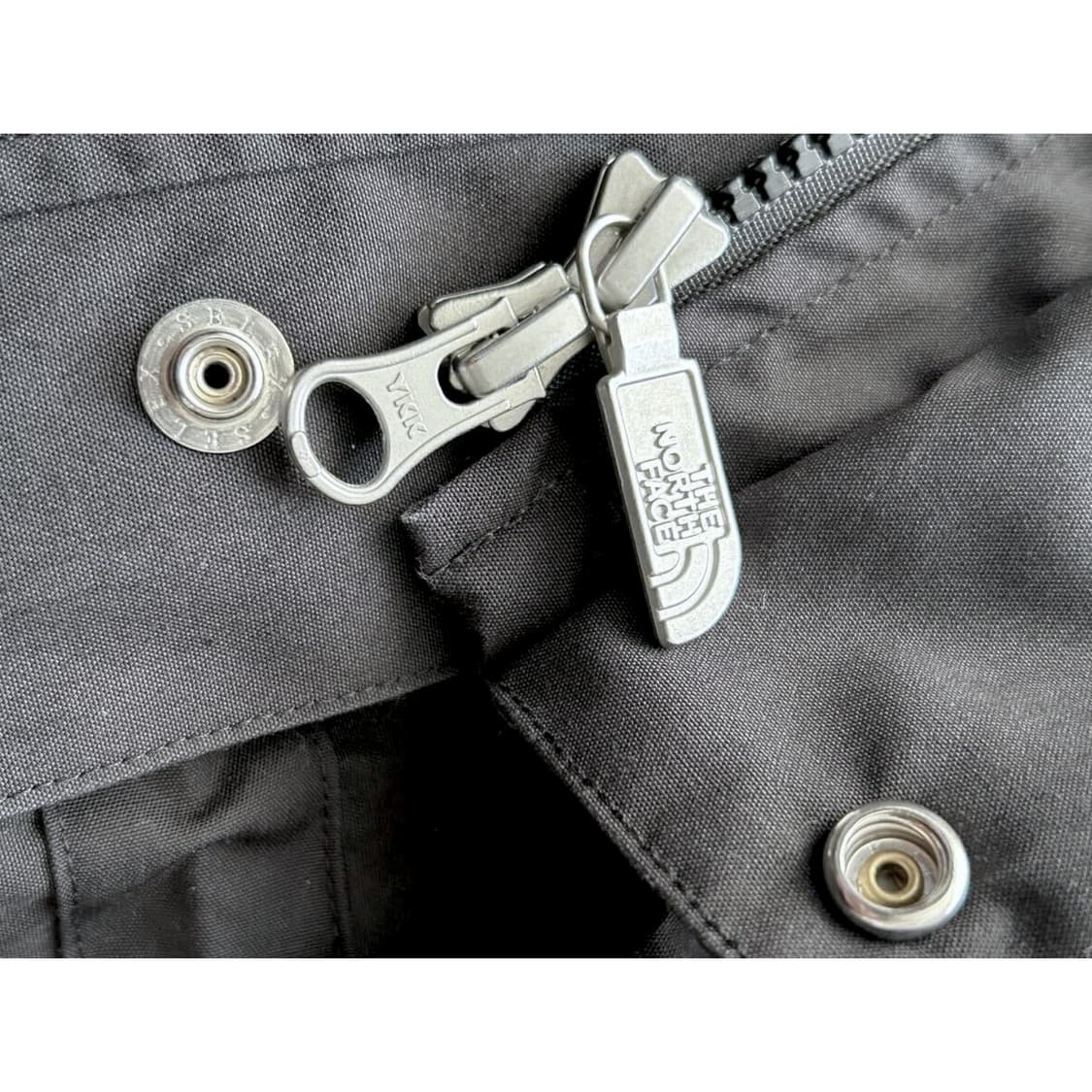 노스페이스 퍼플라벨 for 나나미카 저널 스탠다드 별주 마운틴 윈드파카 상품이미지7