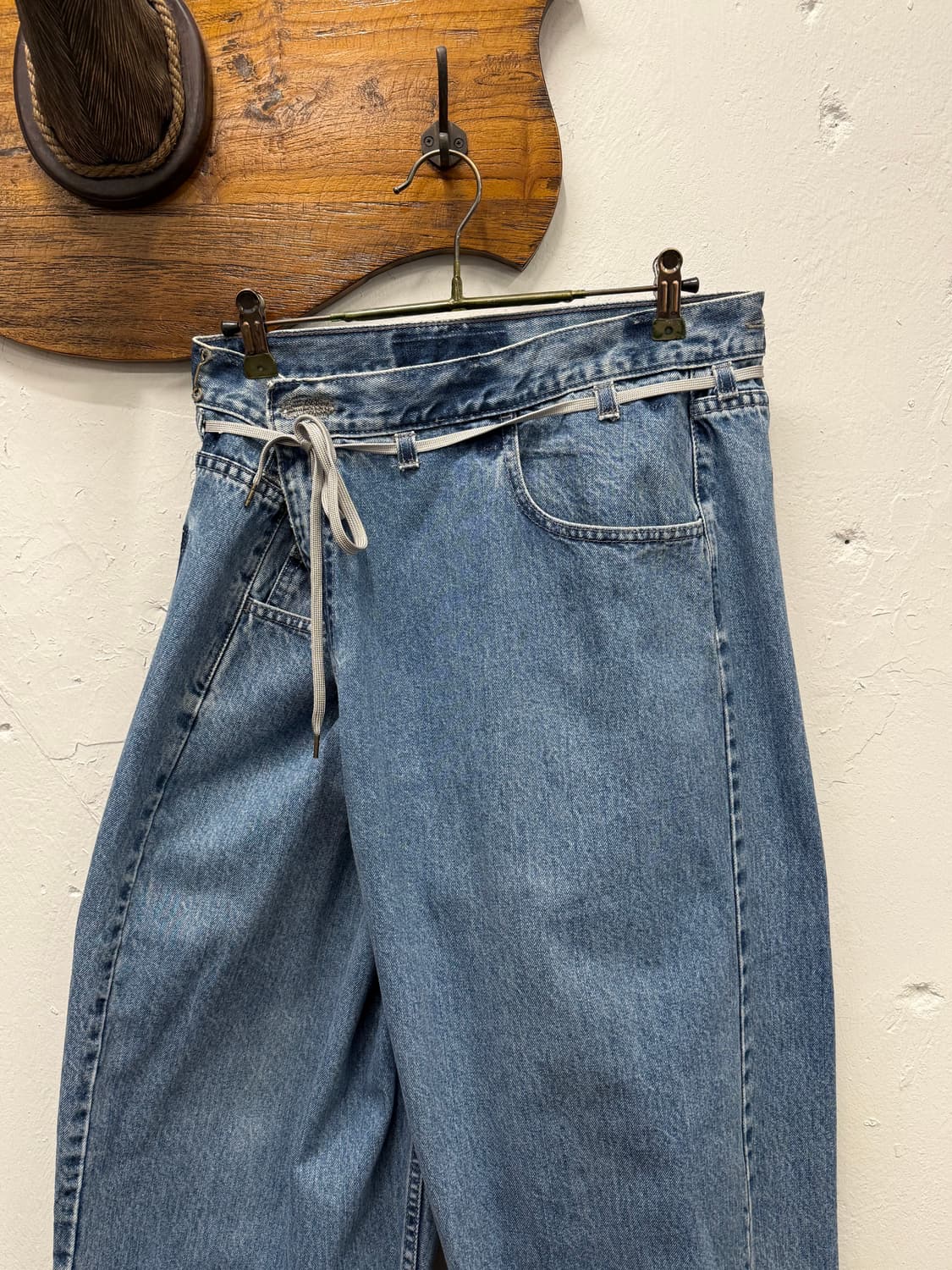 29) Maison Eureka Reworked Denim Pants 상품이미지2