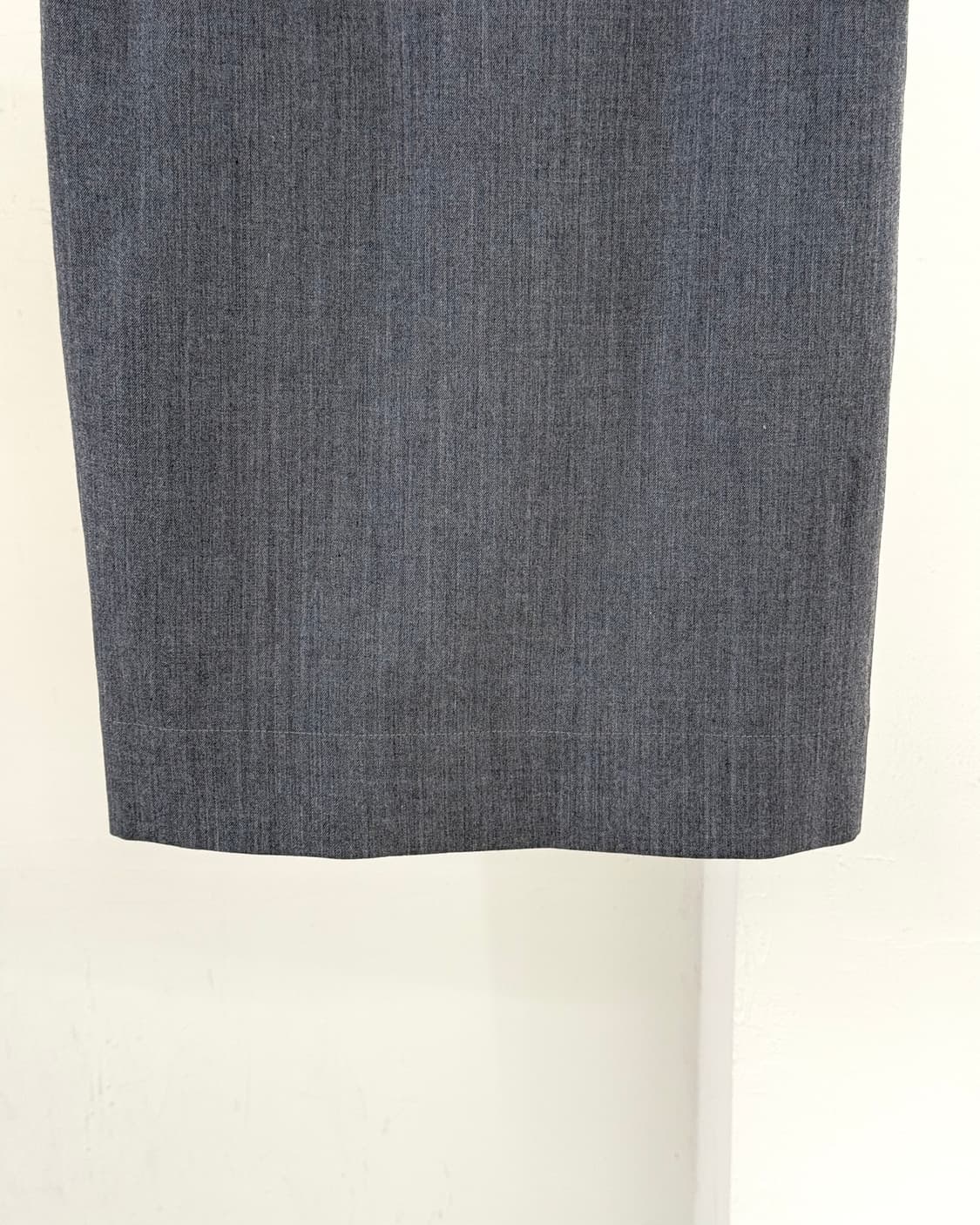 비비안 웨스트우드 그레이 펜슬 미디 스커트 상품이미지3