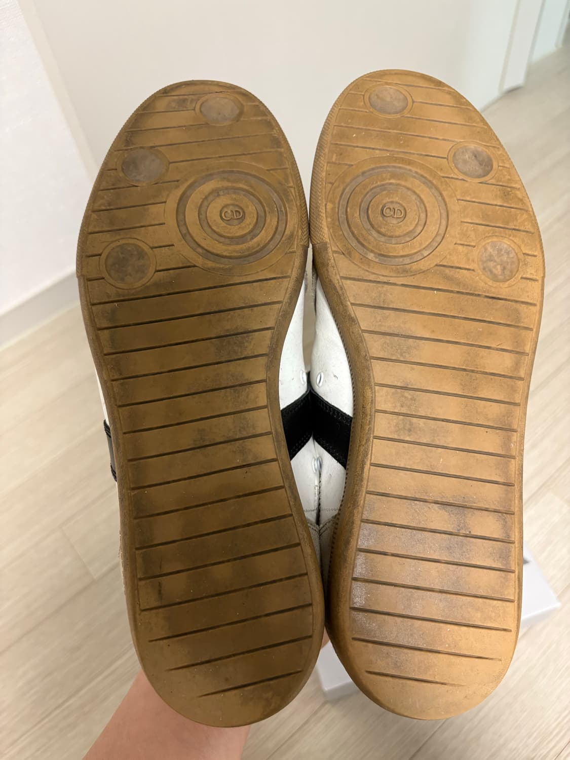 디올 독일군 스니커즈 상품이미지4