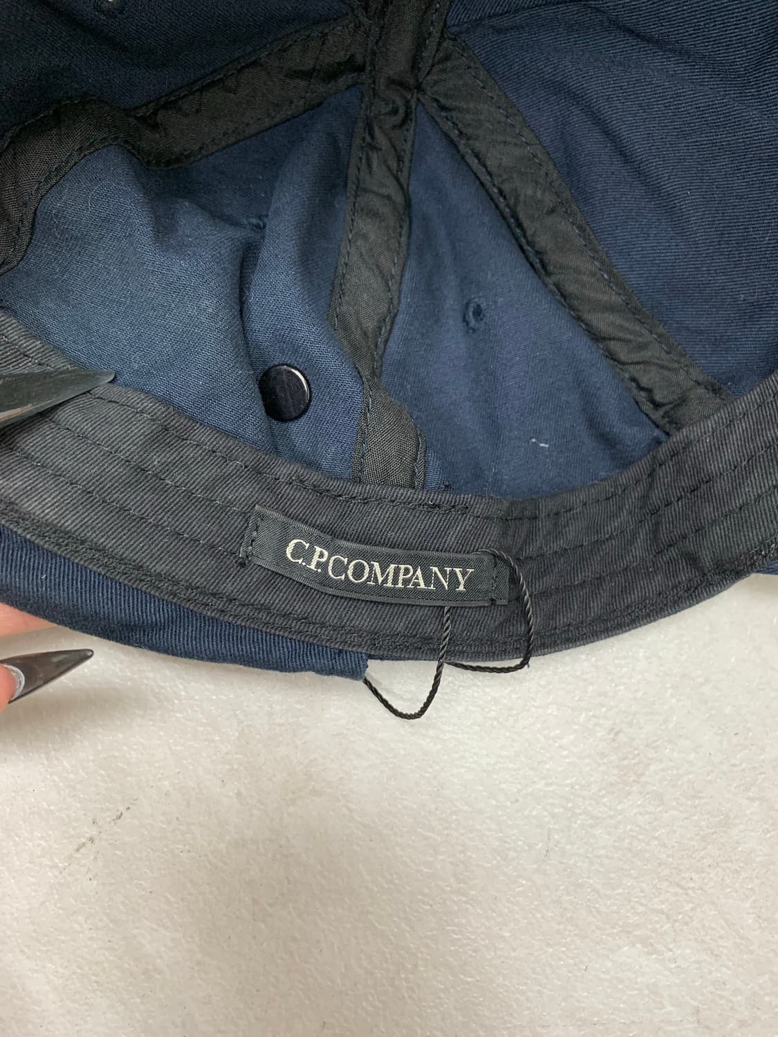 cp company 네이비 고글 디테일 볼캡 #295 상품이미지9