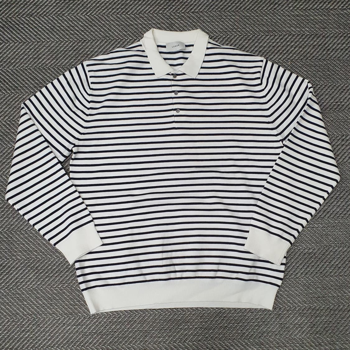 LOGAN 니트 카라티 남자105 상품이미지1