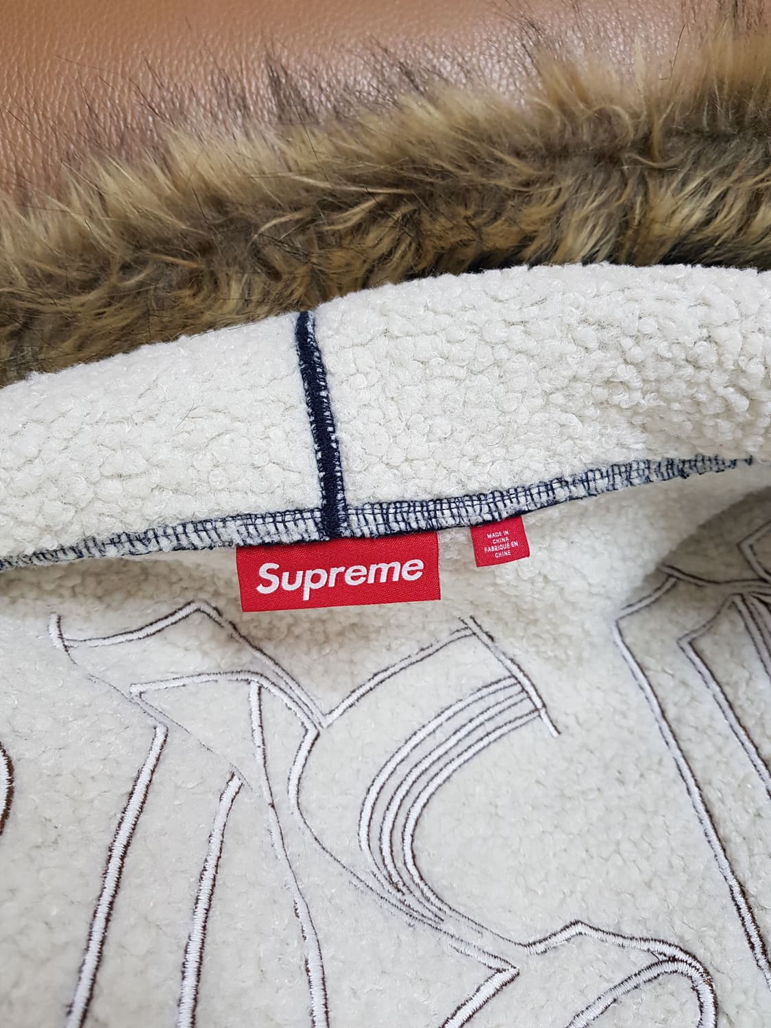 슈프림 포우 퍼 후드 집업 티셔츠 네이비 25FW 상품이미지6