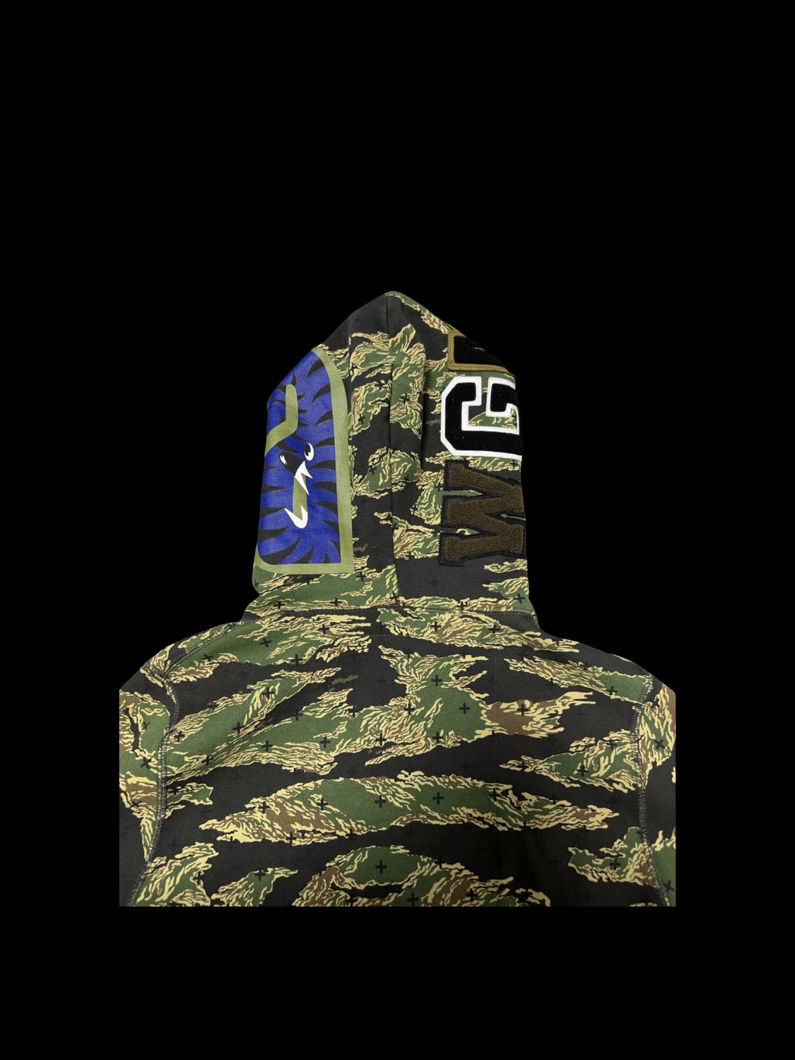 베이프 1ST CAMO 타이거 샤크 후드 집업 상품이미지4