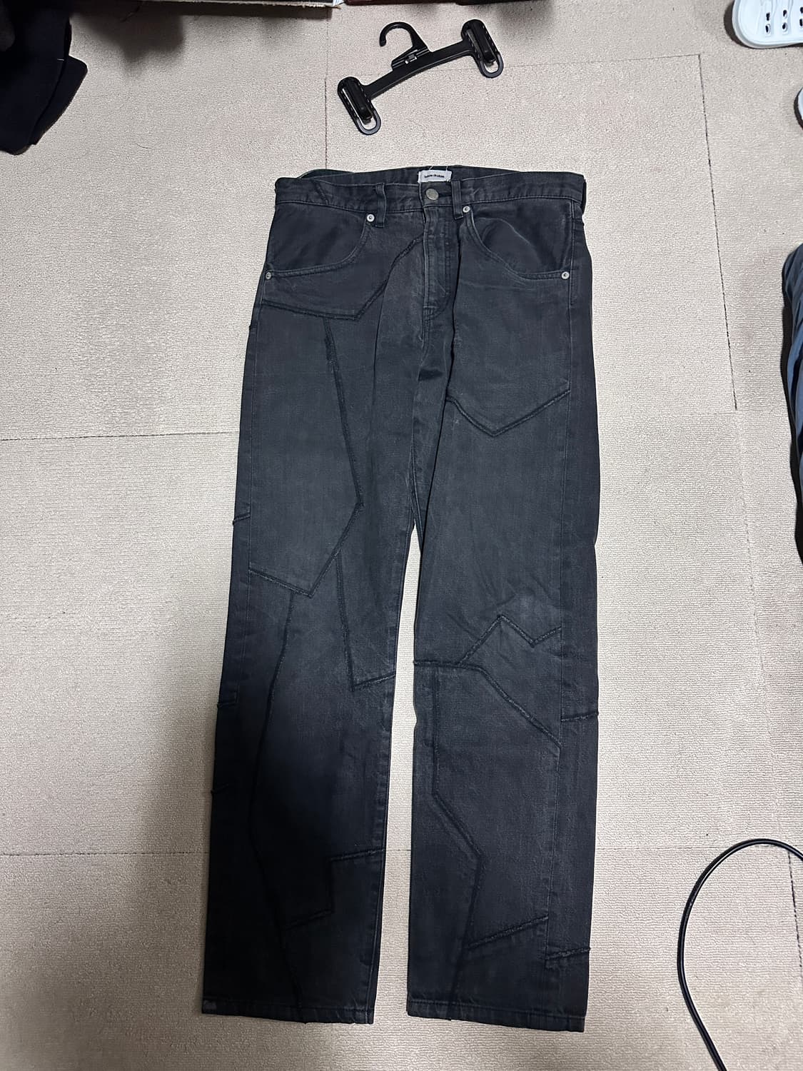 언더커버리즘 패치 블랙 데님 상품이미지1