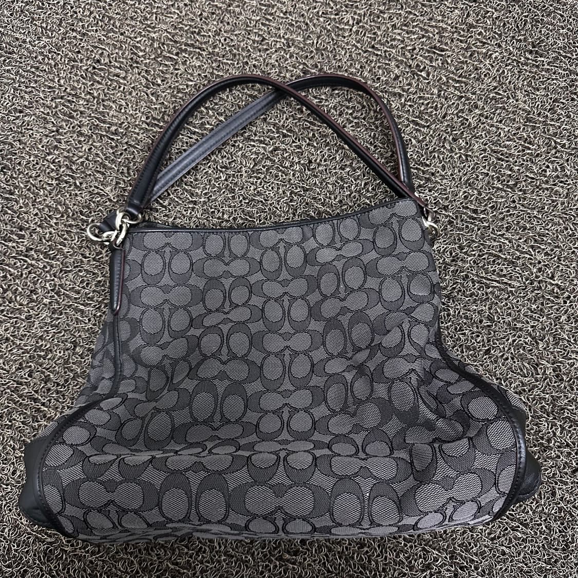 COACH 코치 시그니처 피비 여성 숄더백 상품이미지3