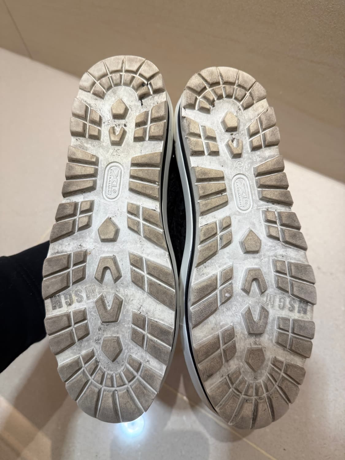 MSGM 블랙 슬립온 스니커즈 엠에스지엠 알렉산더왕 꼼데가르송 넘버21  상품이미지4