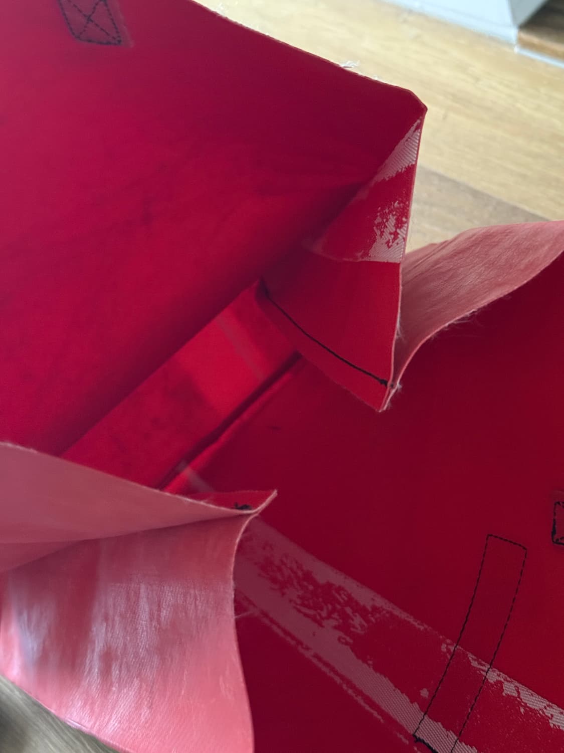 프라이탁 마이애미 바이스 레드 도트백 상품이미지5