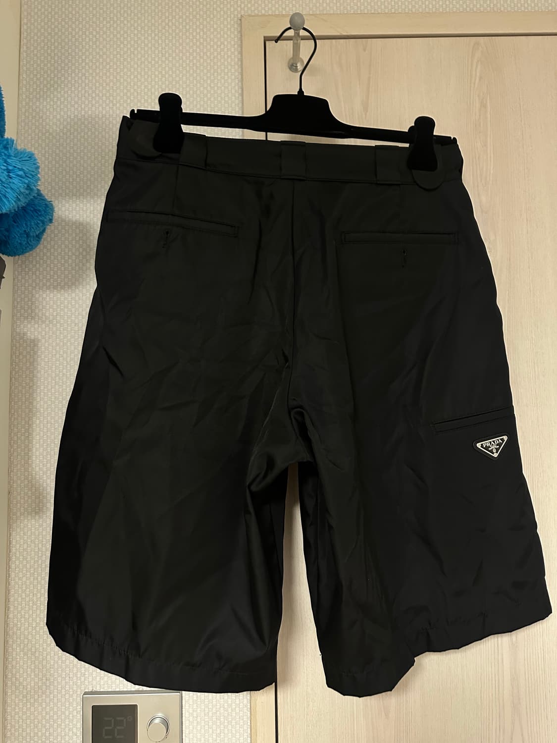 프라다 리나일론 버뮤다 팬츠 46 사이즈 상품이미지2