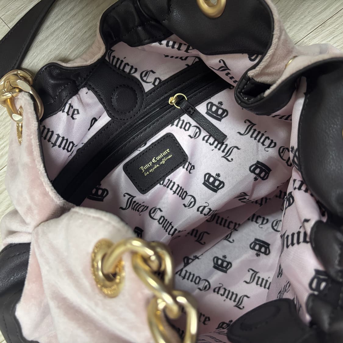 [새상품] 쥬시꾸뛰르 벨벳 숄더백 호보백 갸루 핀터레스트 대대장 상품이미지4