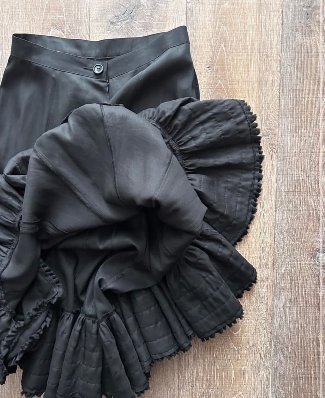 Comme des garcons TAO 꼼데가르송 타오 프릴 스커트 상품이미지2