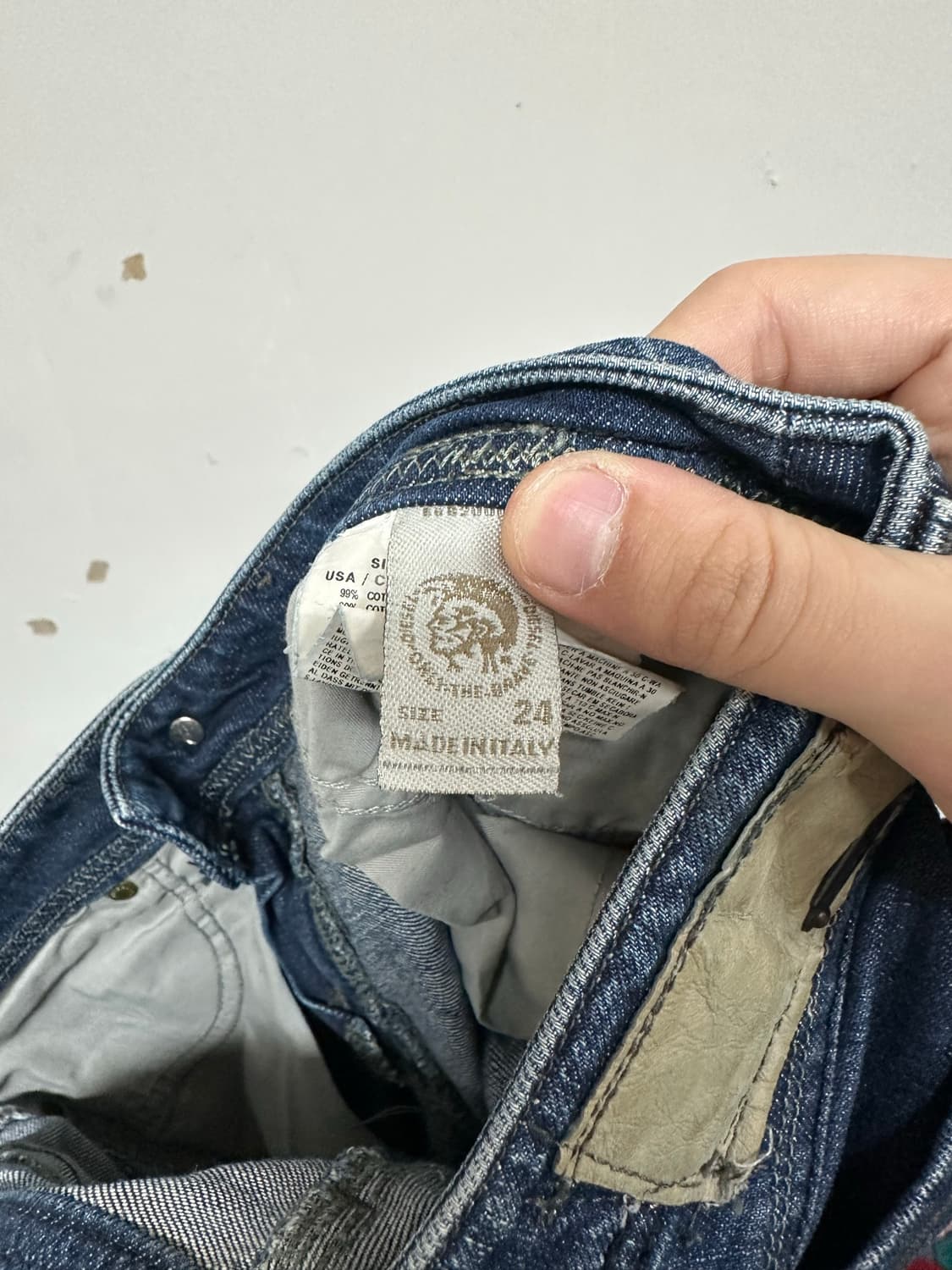 디젤 LOWKY 008WH STRETCH 데님팬츠 상품이미지6