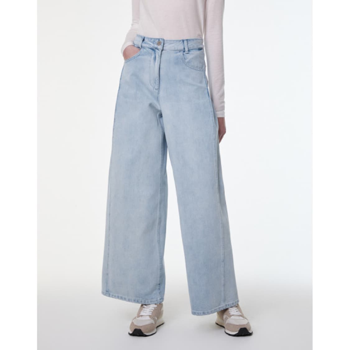 아떼 바네사브루노 2024 와이드 데님 팬츠 38사이즈 상품이미지1