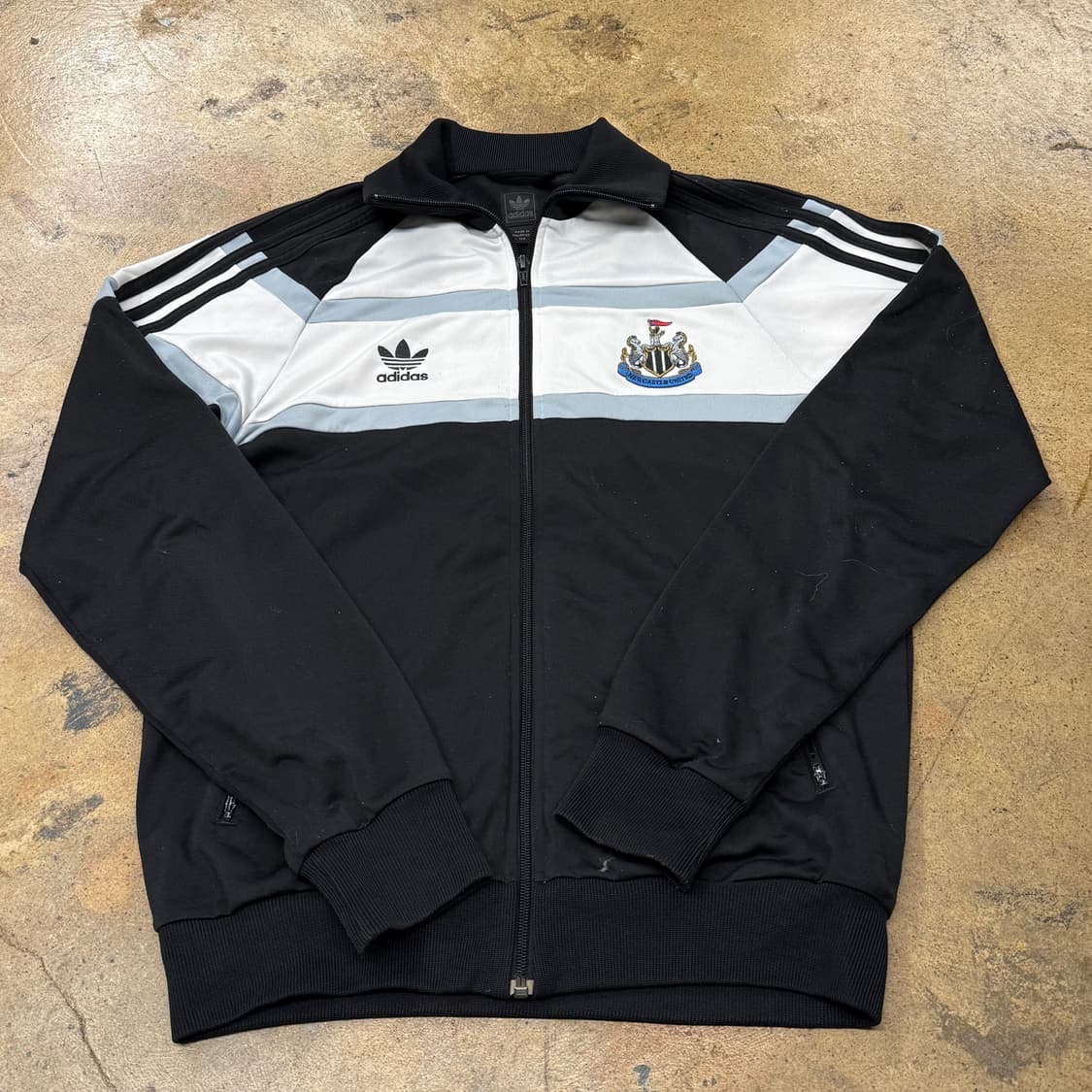 아디다스 뉴캐슬 올드스쿨 흰검 블랙 화이트 트랙탑 져지 상품이미지2