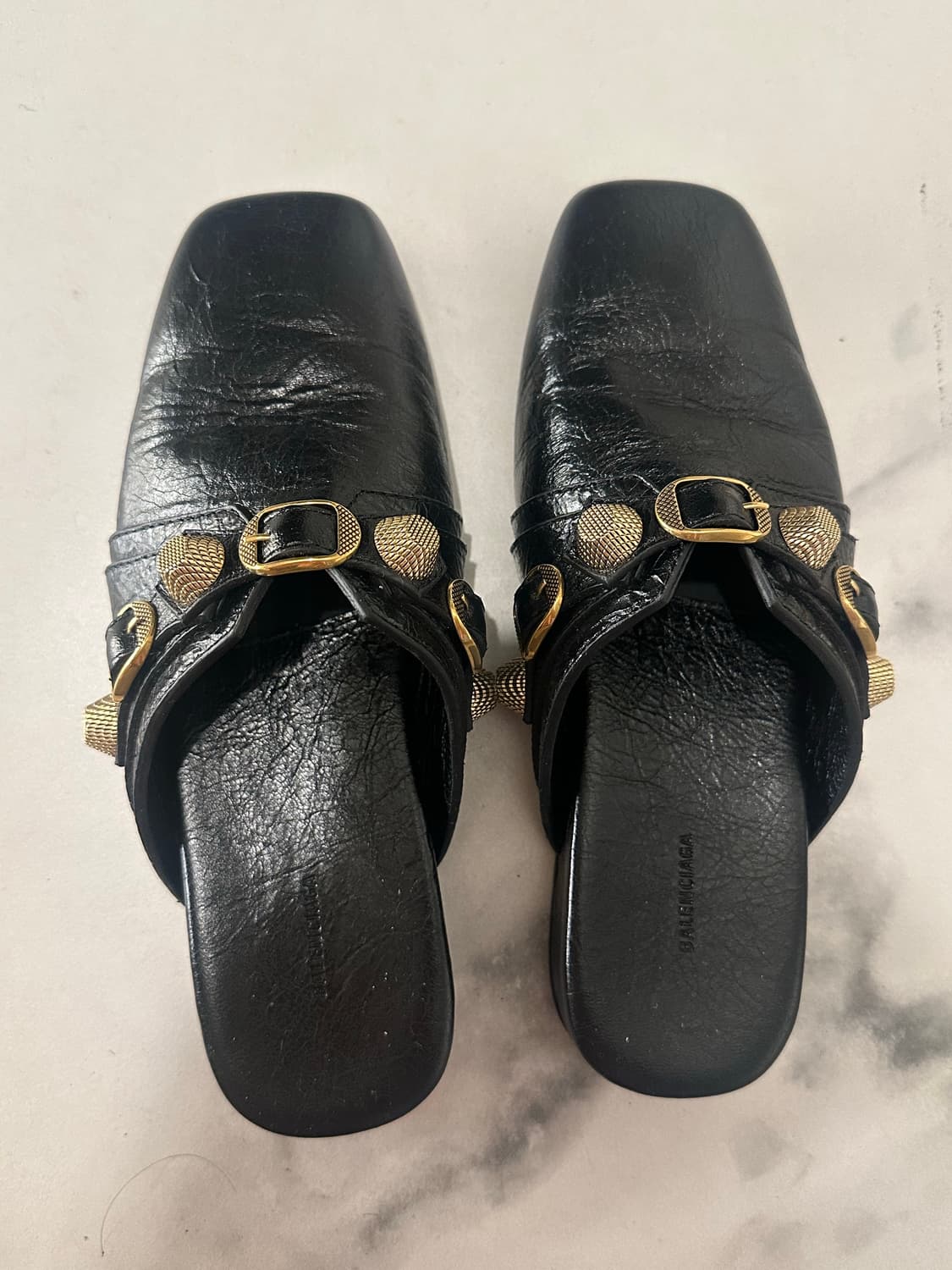 발렌시아가 코지 카고 뮬 팔아요 상품이미지5