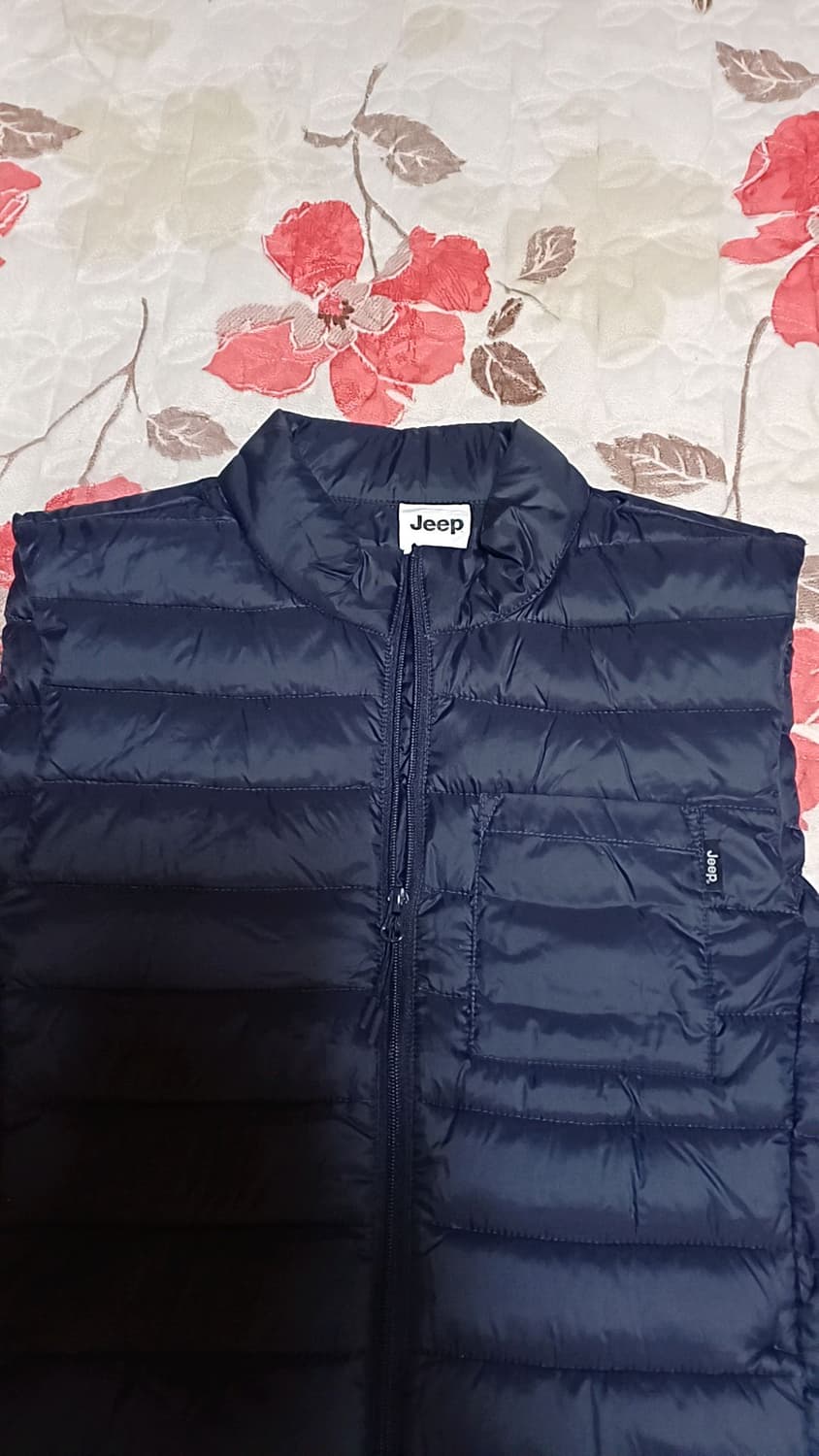 Jeep 오리털경량조끼 105 가슴55 기장69 상품이미지2