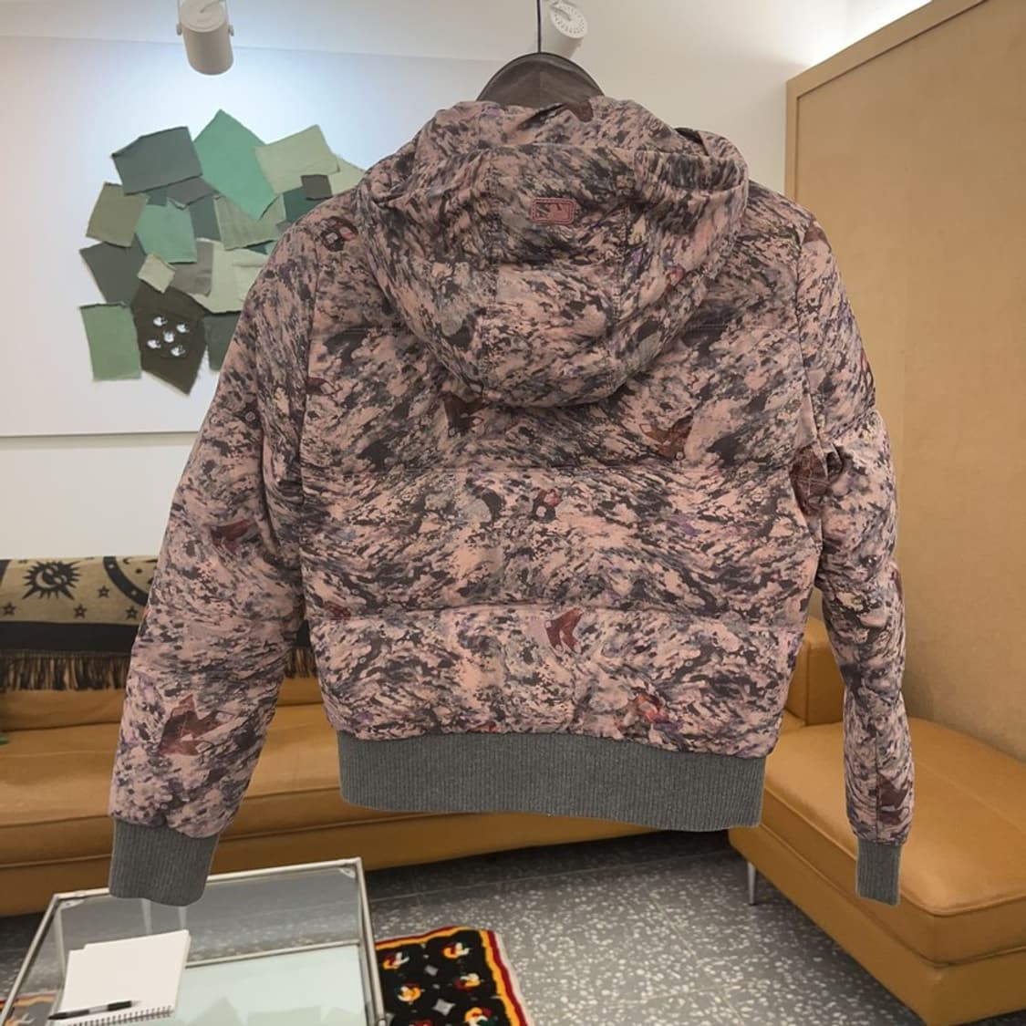 MLB 올드스쿨 빈티지 딸기우유 덕다운 숏패딩 90 C06601 상품이미지4