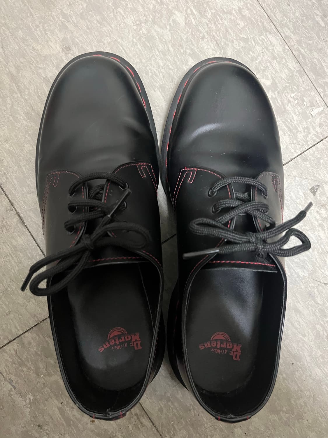 닥터마틴 1461 3홀 레드스티치 블랙 상품이미지1