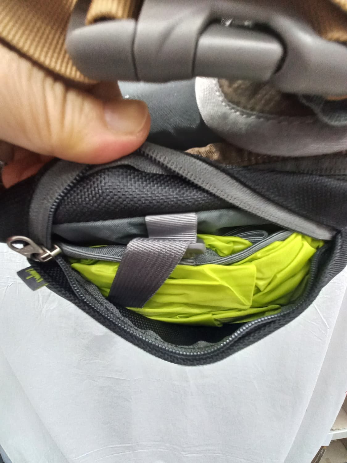 노스페이스 벤처 백팩 브라운(30리터) 상품이미지6