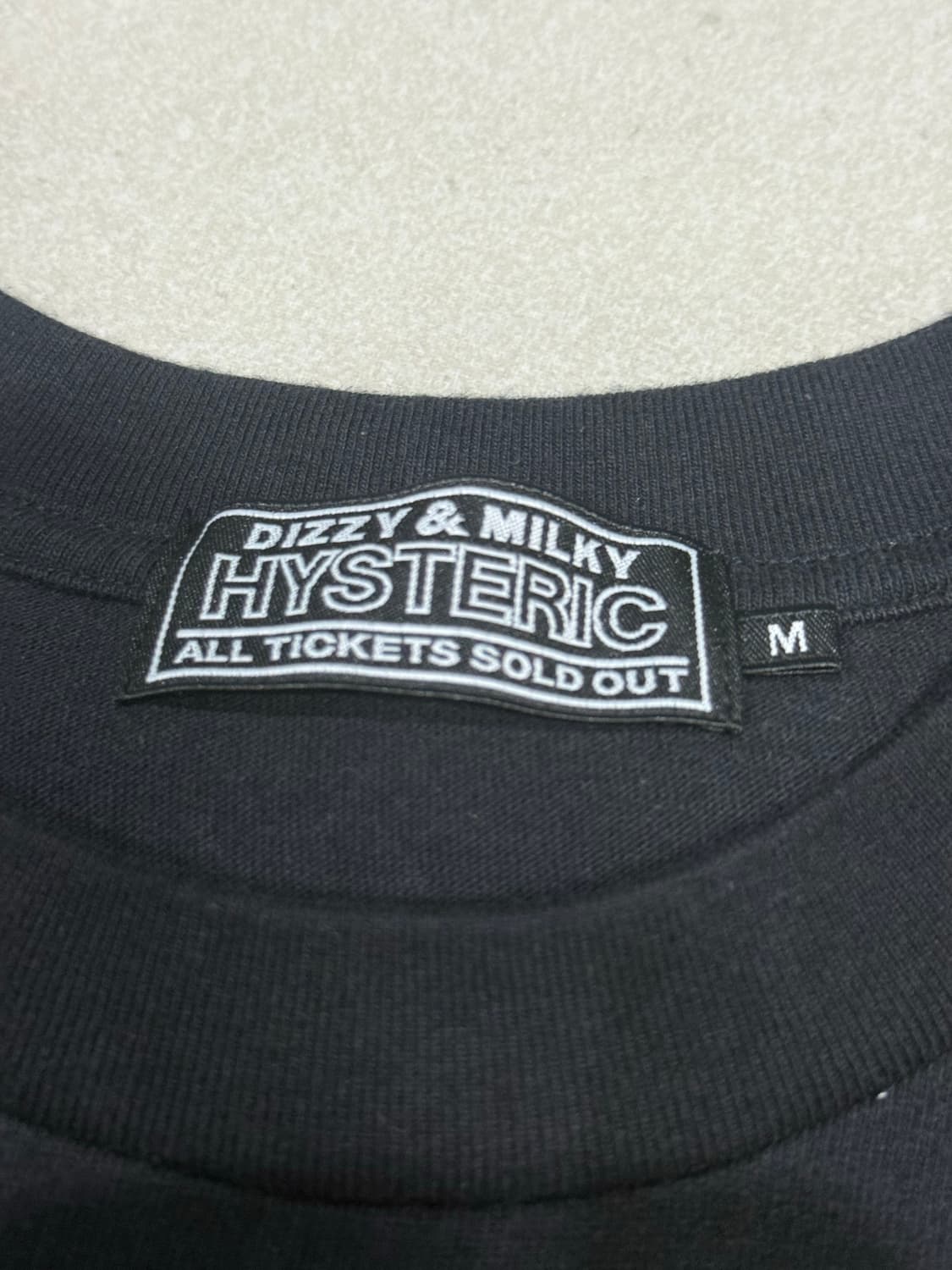 히스테릭 글래머 히스걸 롱슬리브 티셔츠 상품이미지2