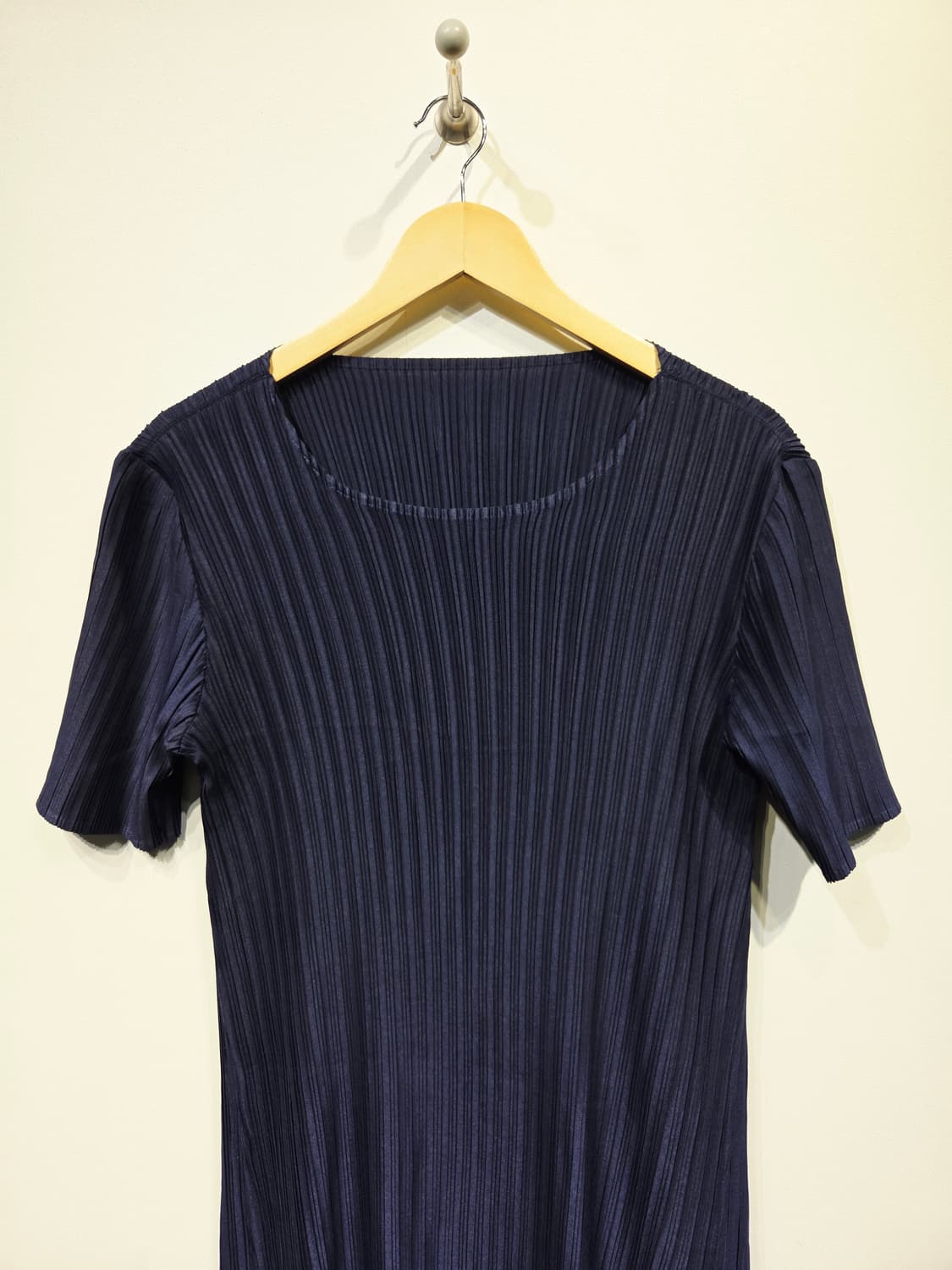 플리츠미(Pleatsme) 다크 네이비 반팔 플리츠 원피스 상품이미지3