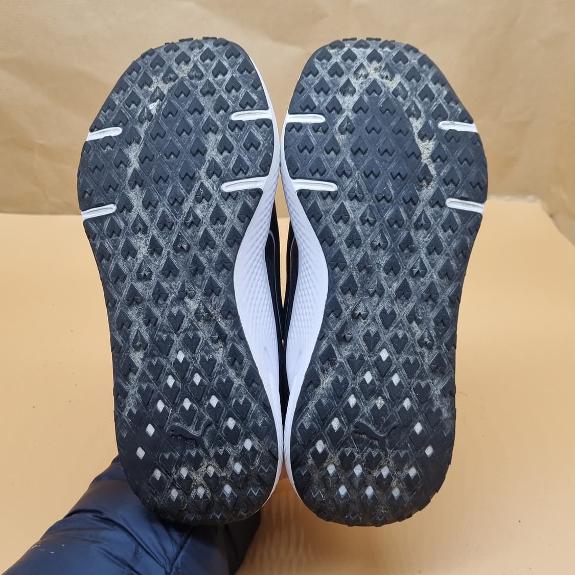 푸마 소프트라이드 여성운동화240  상품이미지3