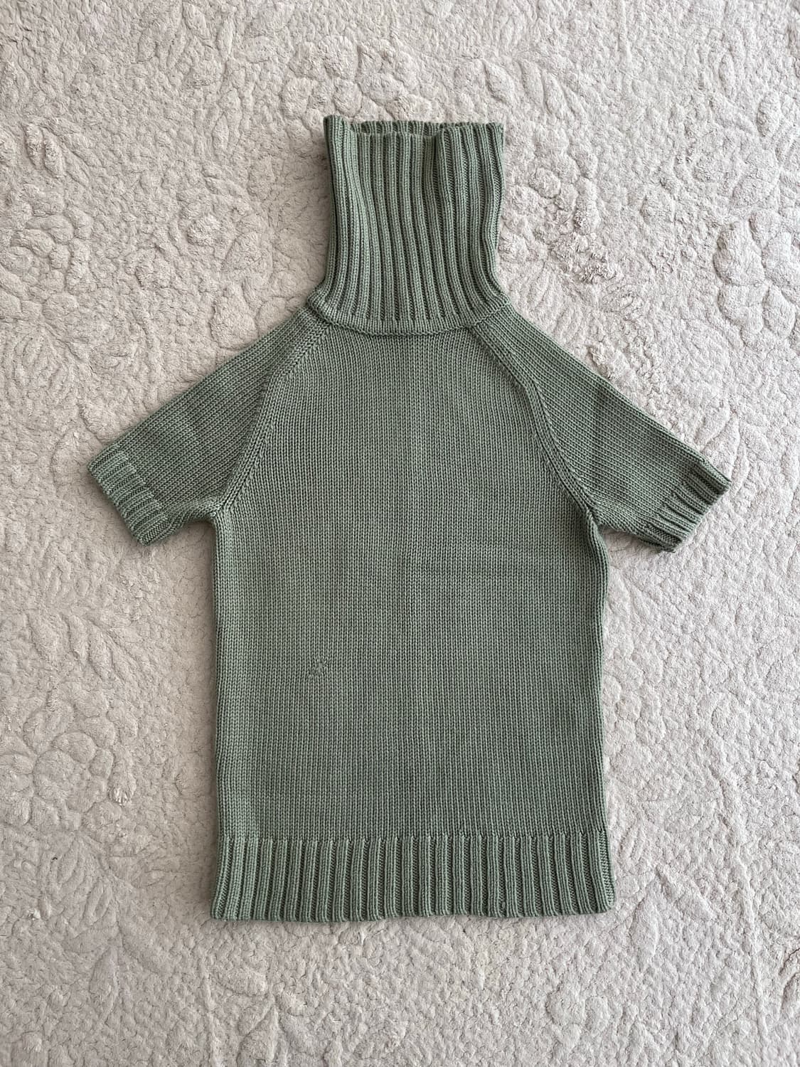 Theory 띠어리 반소매터틀넥니트 상품이미지1