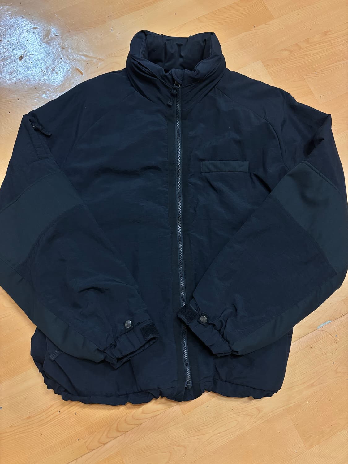 3) 폴리테루 레벨7 라이트 퍼퍼자켓 블랙 상품이미지1