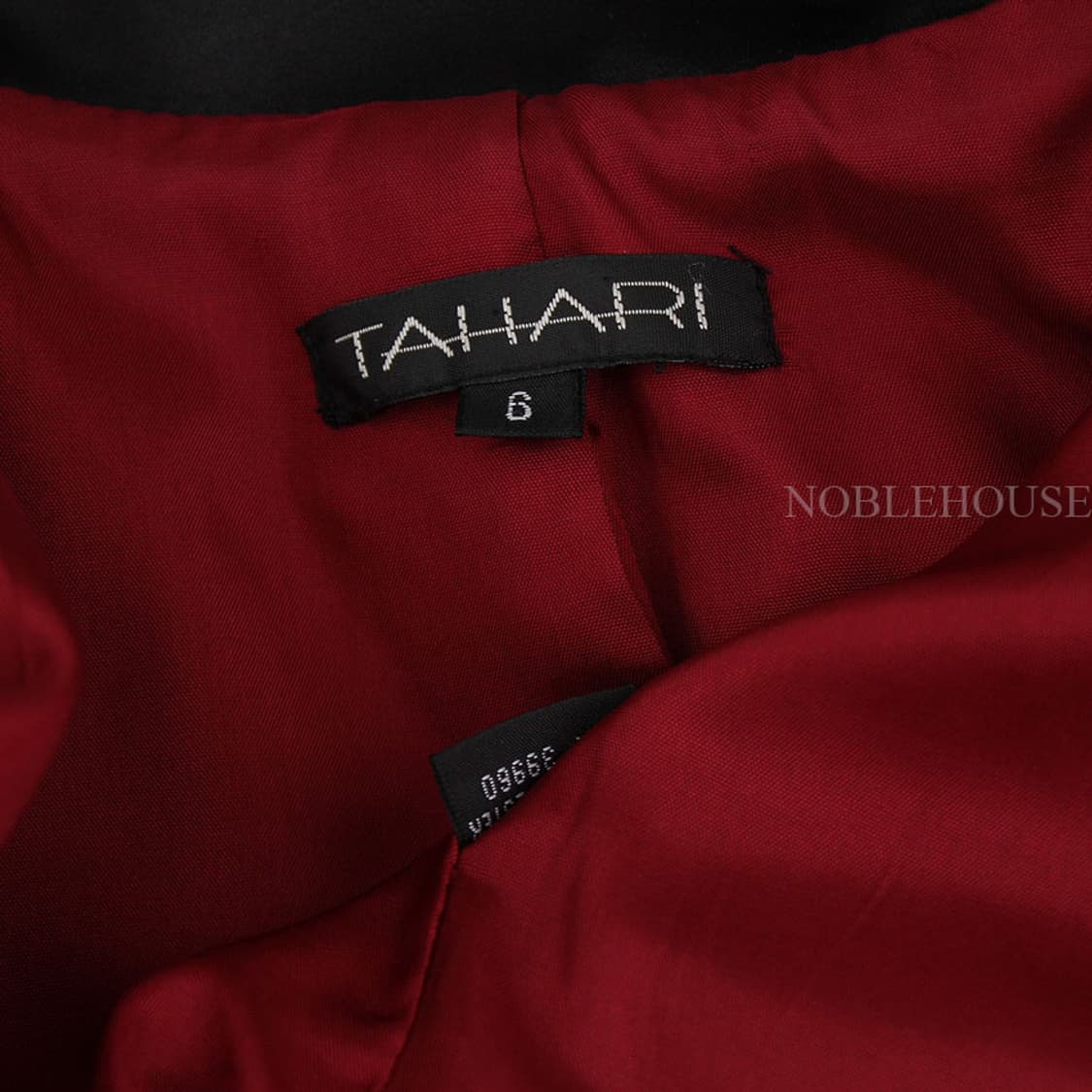 타하리 블랙 새틴 비즈장식 간절기 롱코트(6) 상품이미지5